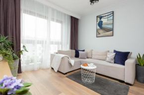 Mokotów Two-Bedroom Apartment by Noclegi Renters